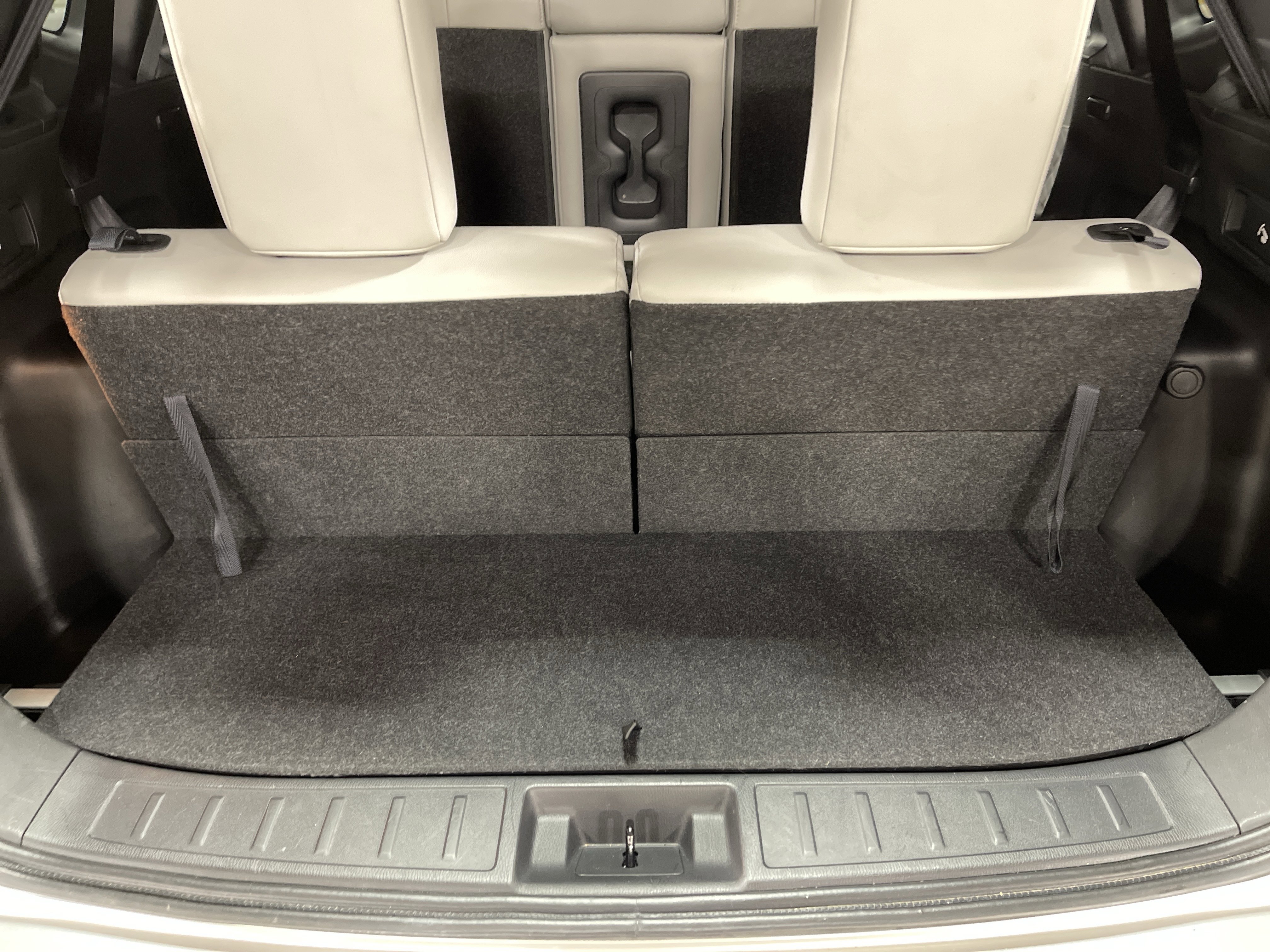 Used 2023 Mitsubishi Outlander SEL image 13