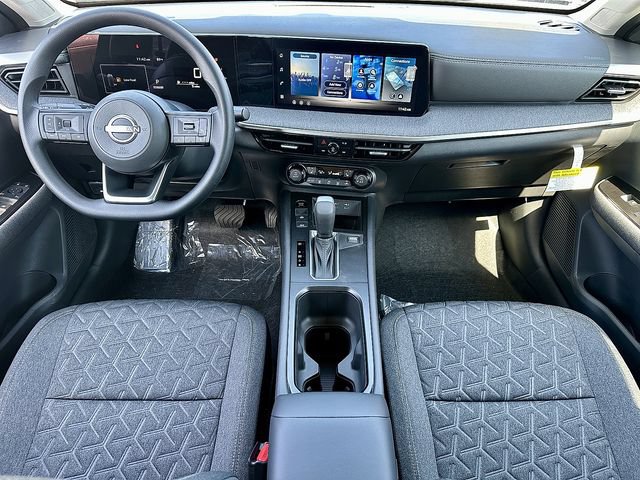 New 2026 Nissan Kicks SV w/ Cold Weather Package AWD/4WD image 11