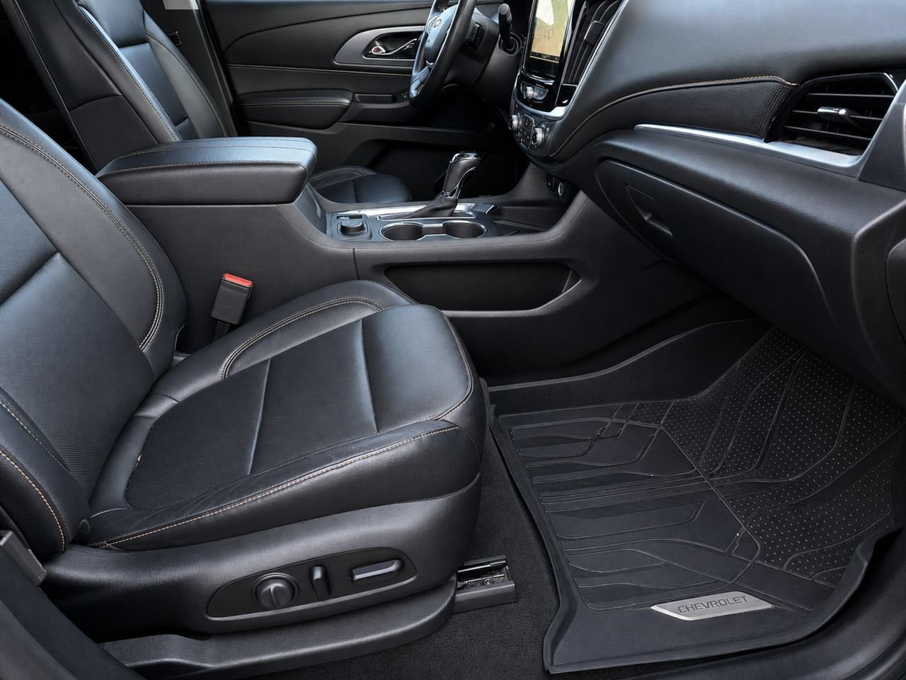 Used 2019 Chevrolet Traverse Premier w/ Redline Edition FWD image 40