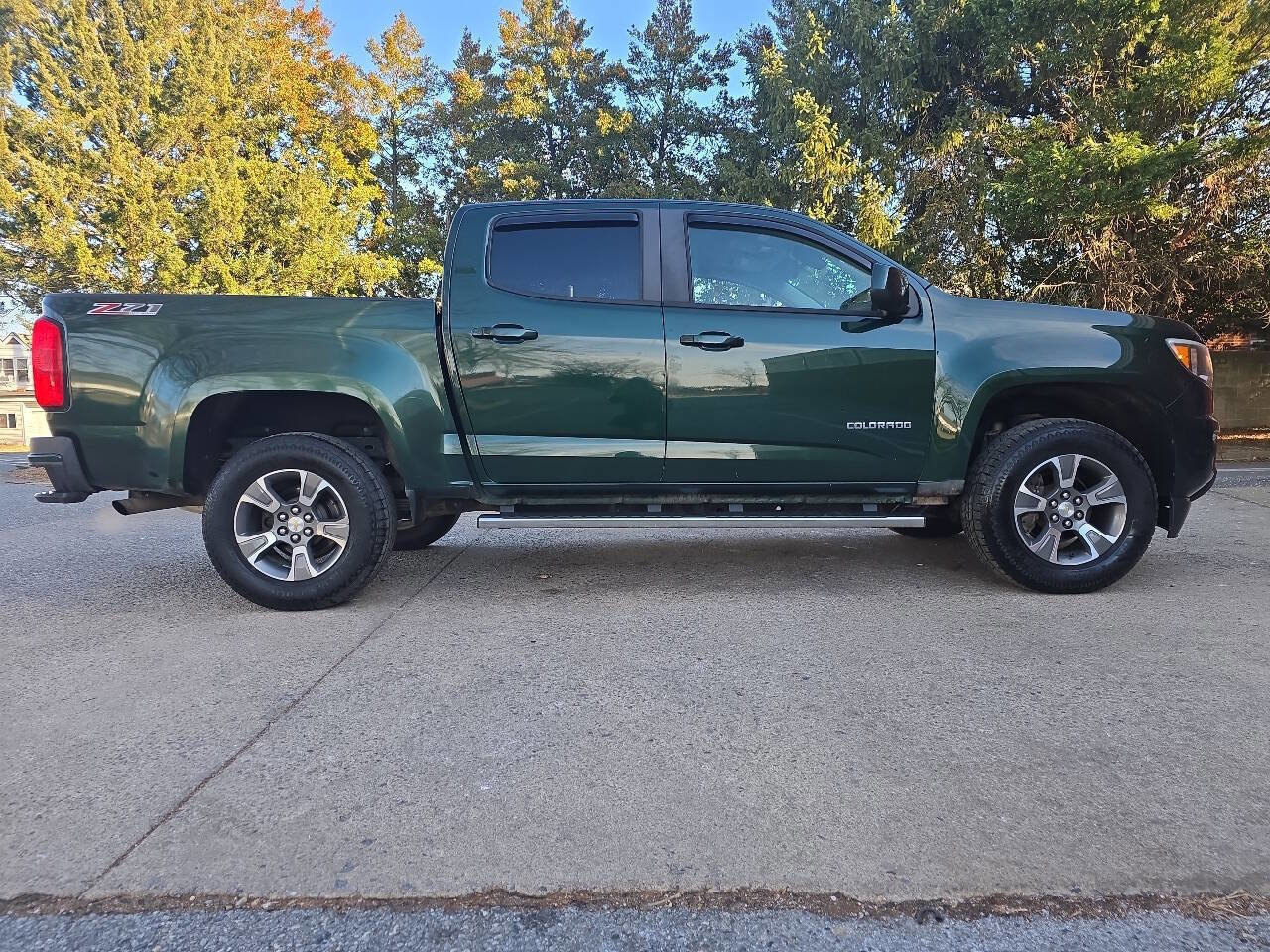 Used 2015 Chevrolet Colorado Z71 image 5