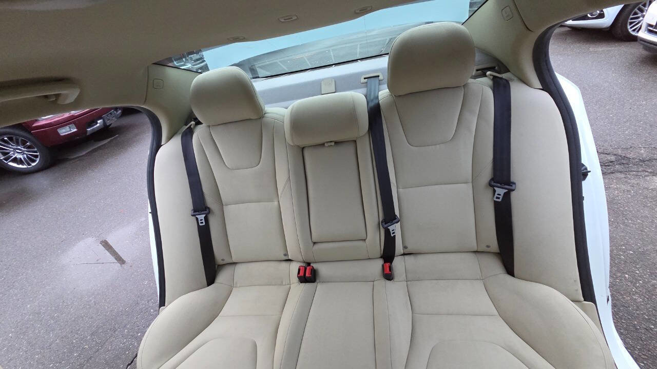 Used 2012 Volvo S60 T5 image 27