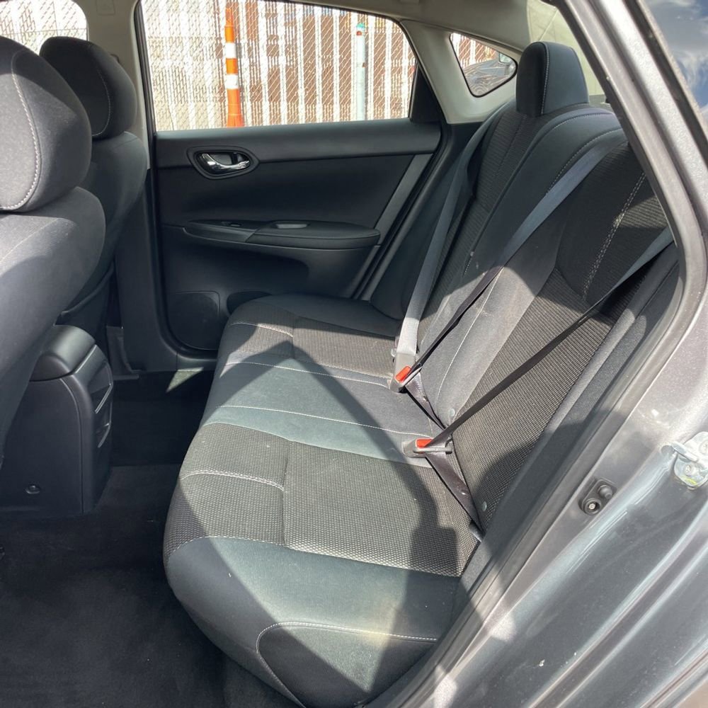 Used 2017 Nissan Sentra S image 13