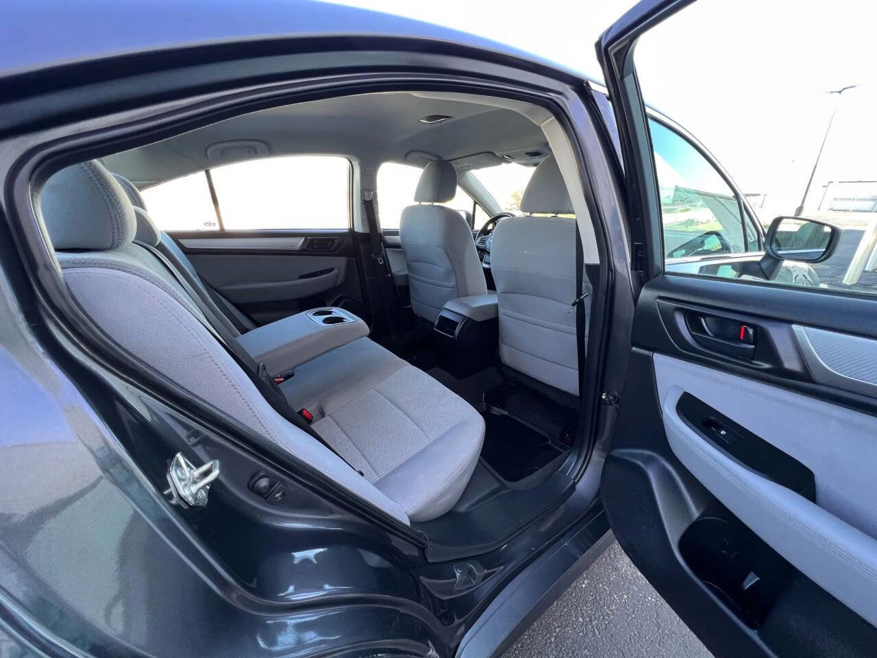 Used 2018 Subaru Legacy 2.5i image 17