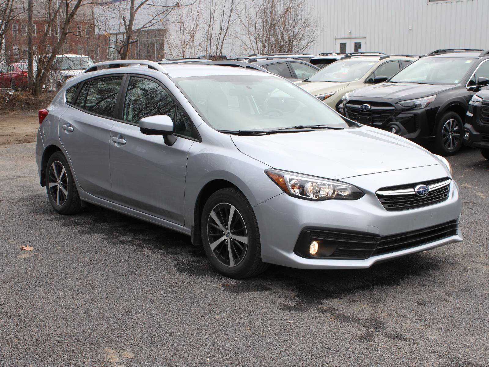 Used 2023 Subaru Impreza Premium image 3