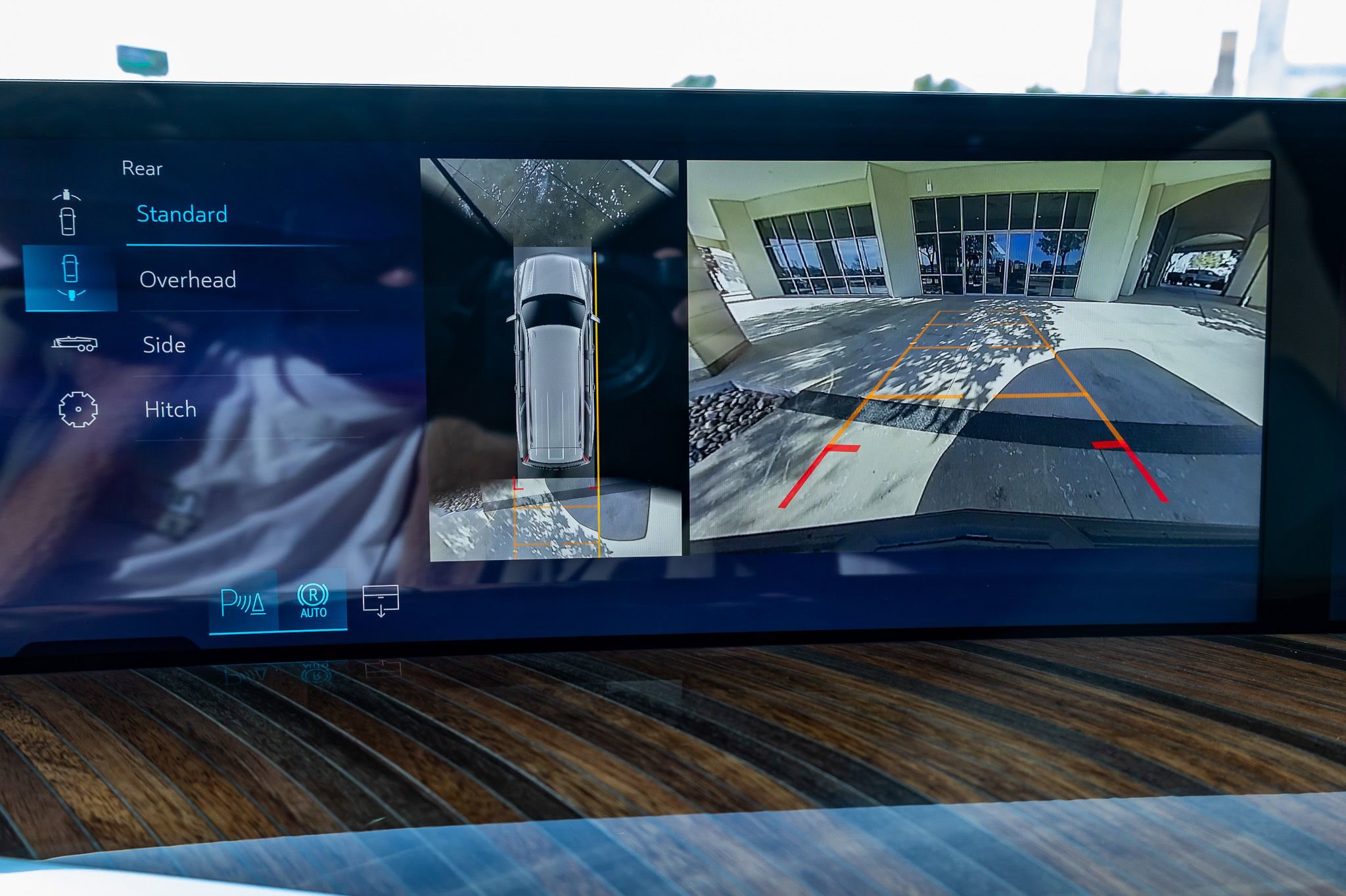 Used 2026 Cadillac Escalade ESV Platinum Sport w/ LPO, ONYX Package image 27