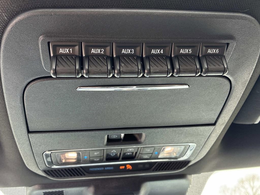 Used 2023 Ford F150 Raptor w/ Raptor Carbon Fiber Package image 40