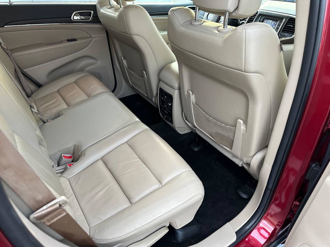 Used 2014 Jeep Grand Cherokee Limited RWD image 32