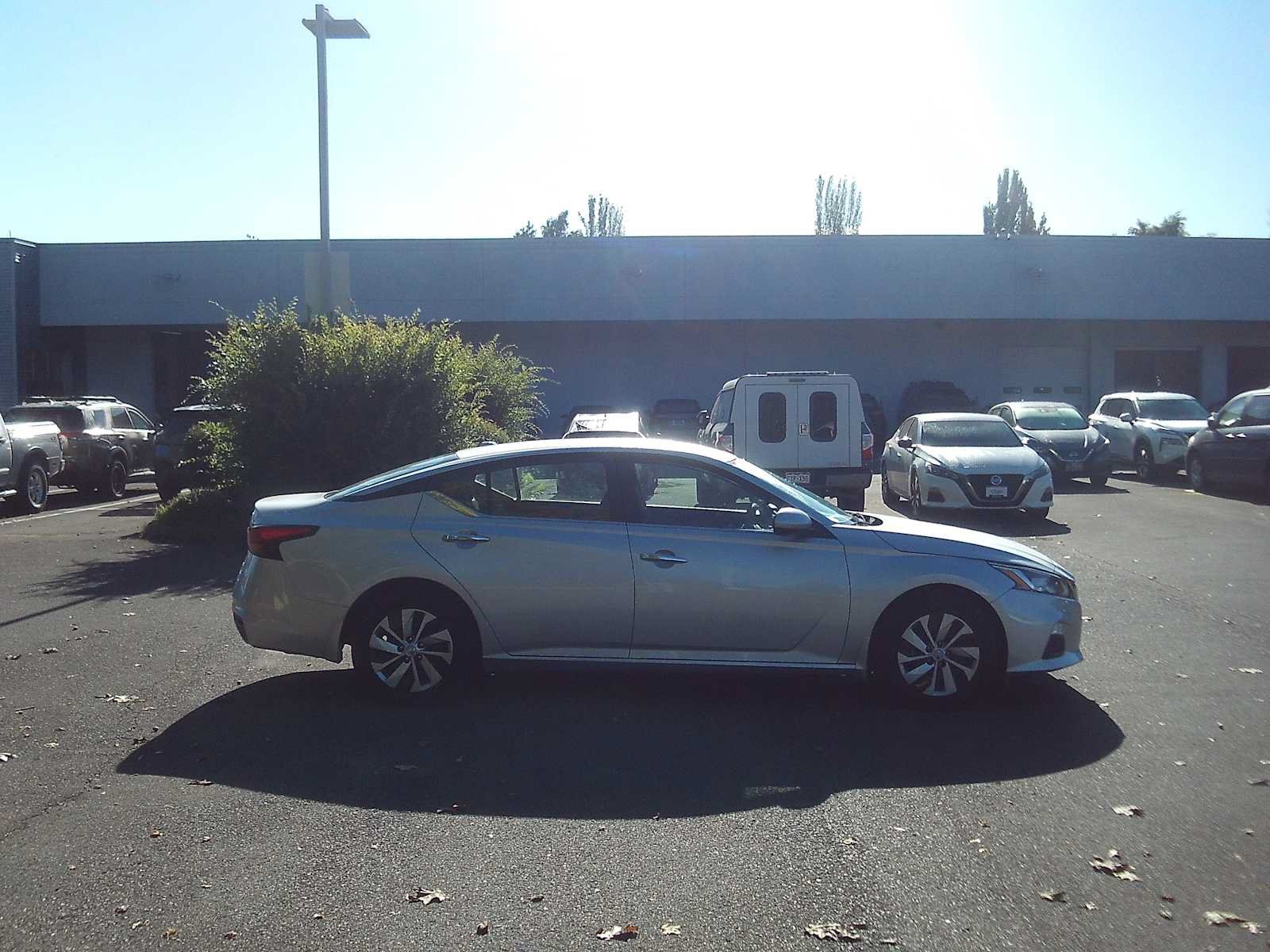 Used 2019 Nissan Altima 2.5 S FWD image 6