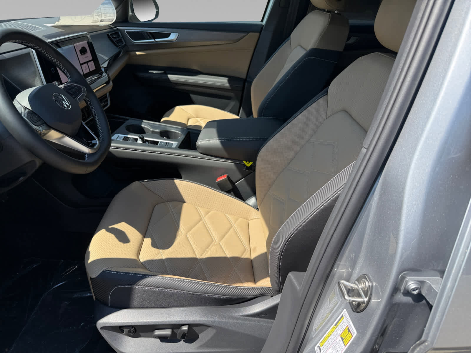 New 2026 Volkswagen Atlas Cross Sport SE image 15