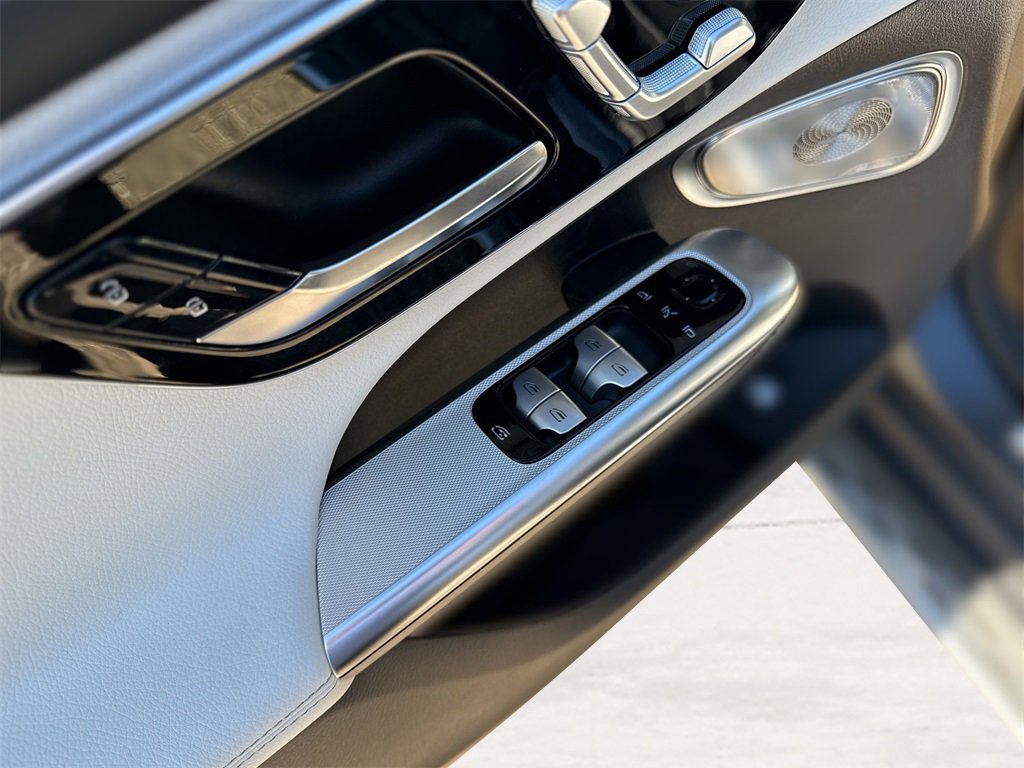 New 2026 Mercedes-Benz GLC 300 4MATIC image 13