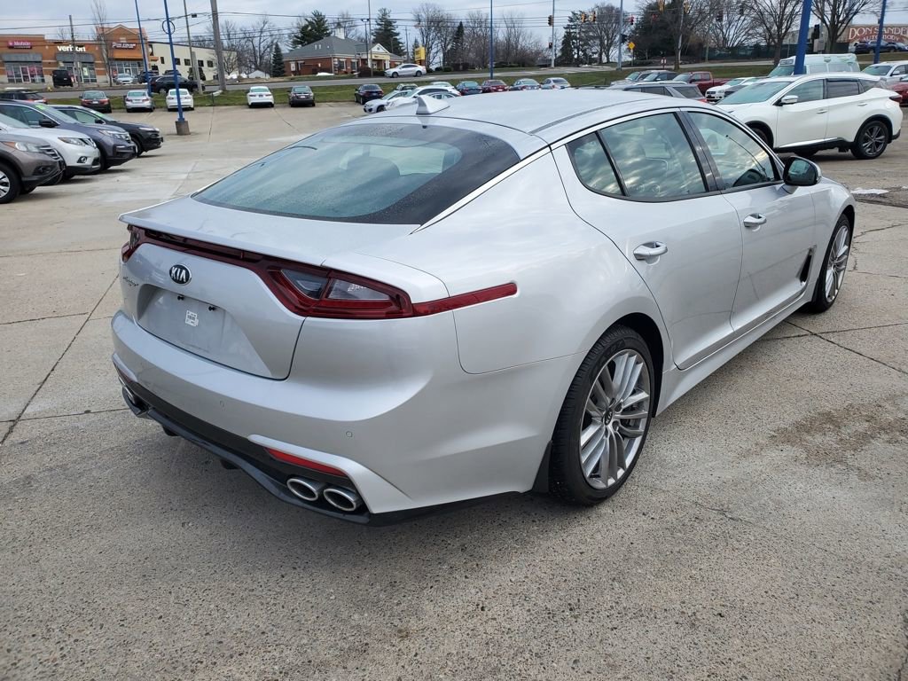 Used 2018 Kia Stinger image 3