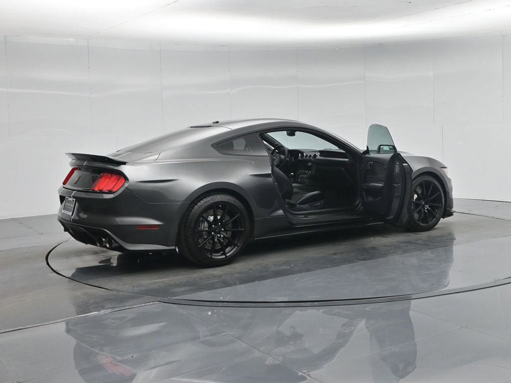 Used 2016 Ford Mustang Shelby GT350 w/ Technology Package image 5