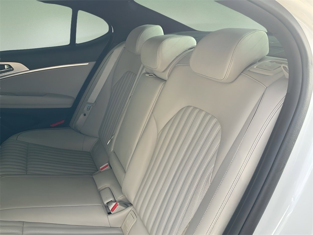 Used 2023 Genesis G70 2.0T w/ Sport Prestige Package image 13
