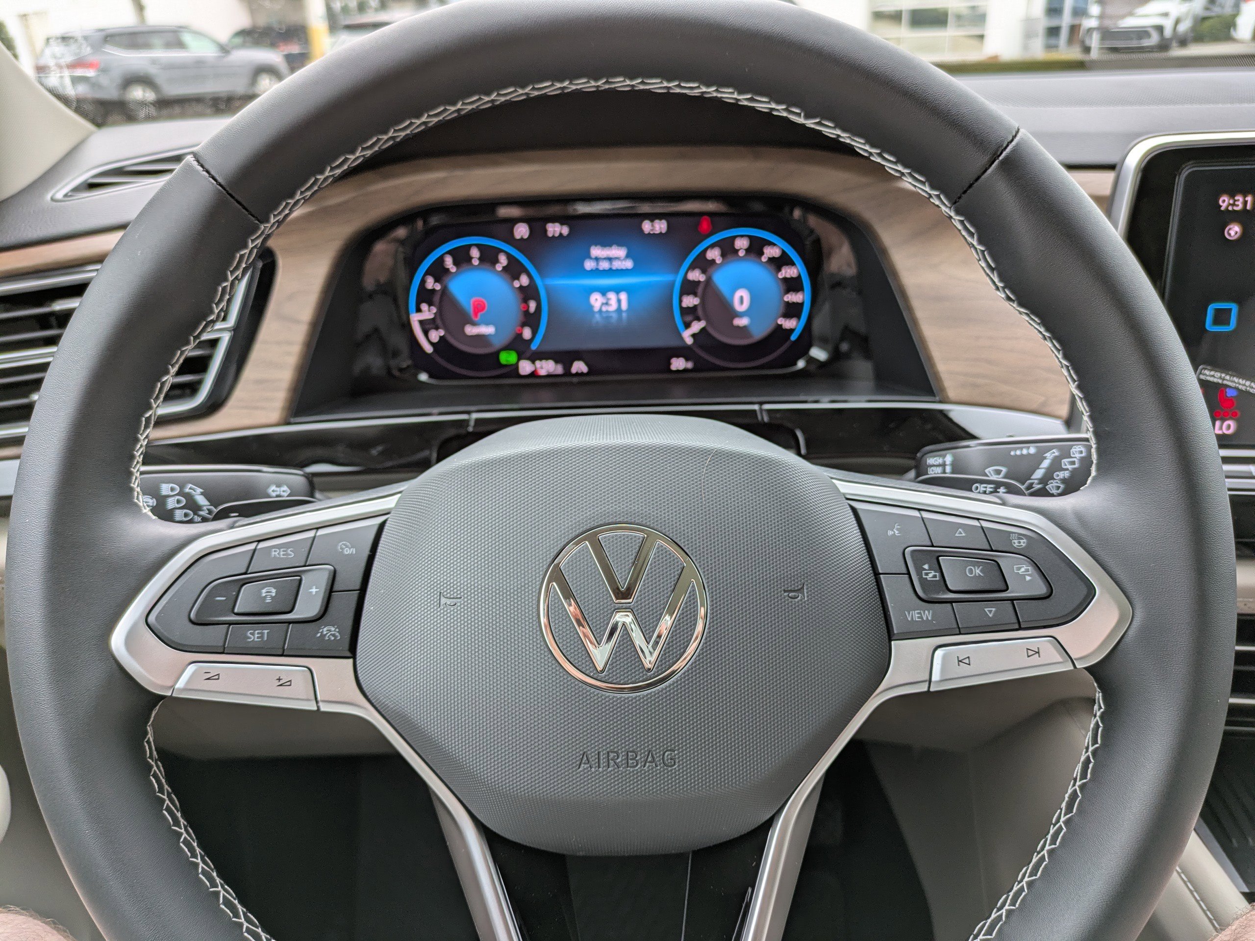 New 2026 Volkswagen Atlas SE image 29