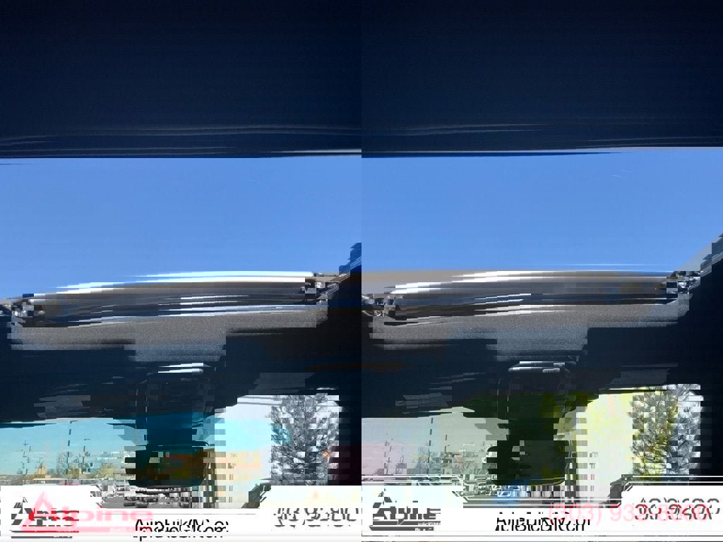 Used 2023 Toyota Highlander XSE image 17