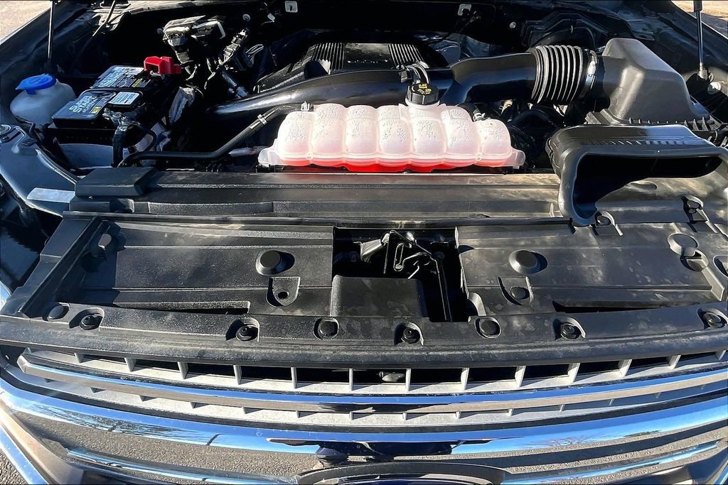 Used 2018 Ford F150 XLT w/ Equipment Group 302A Luxury image 10