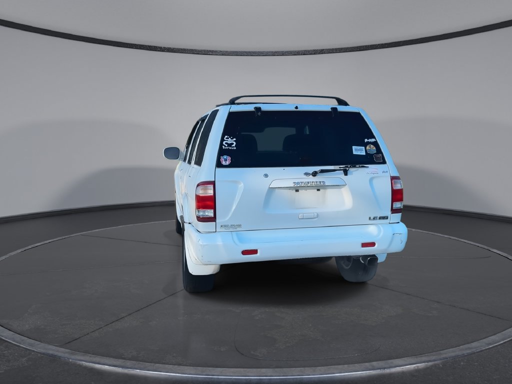 Used 2001 Nissan Pathfinder LE RWD image 7