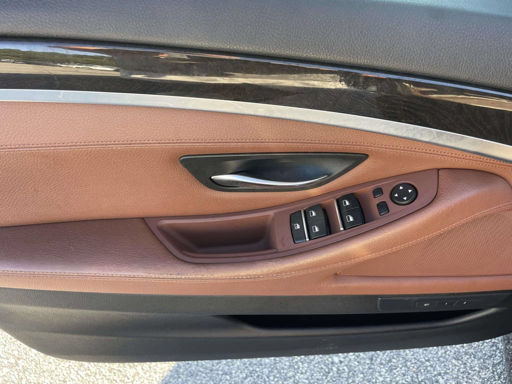 Used 2016 BMW 528i xDrive Sedan AWD/4WD image 17