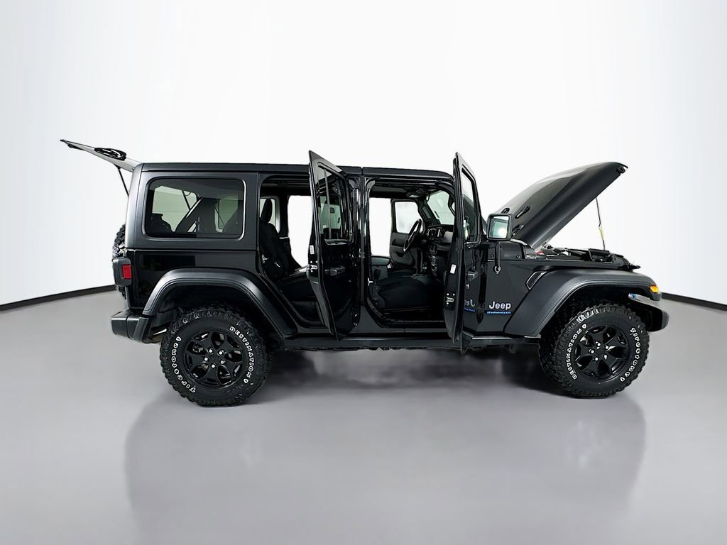 Used 2023 Jeep Wrangler Unlimited w/ Cold Weather Group image 26
