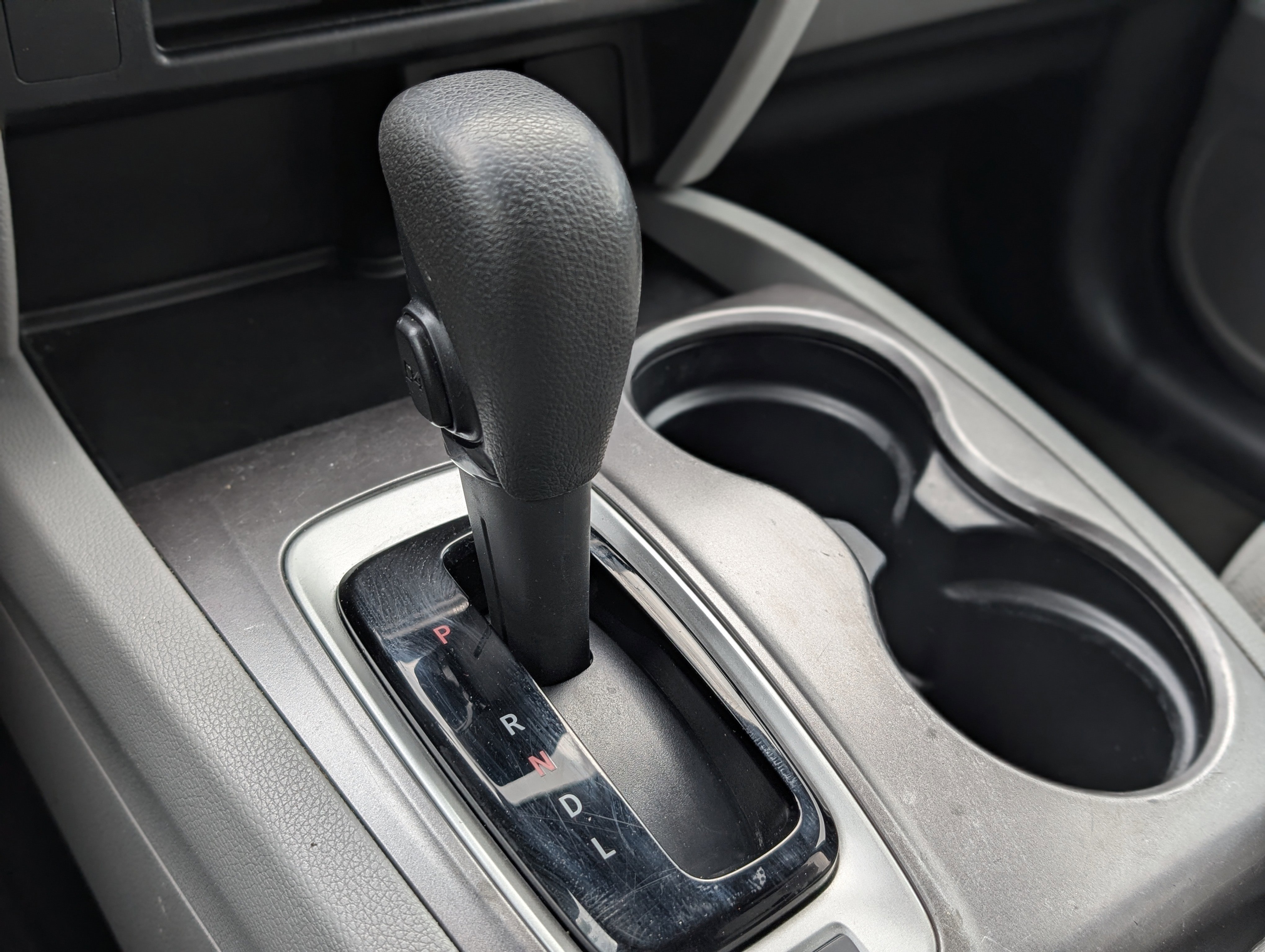 Used 2016 Honda Pilot LX image 31