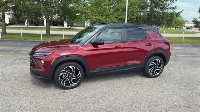 Certified 2025 Chevrolet TrailBlazer RS w/ Driver Confidence Package FWD image 5
