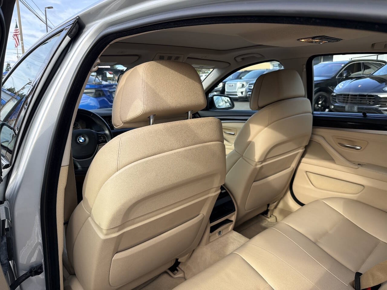 Used 2011 BMW 535i Sedan RWD image 26