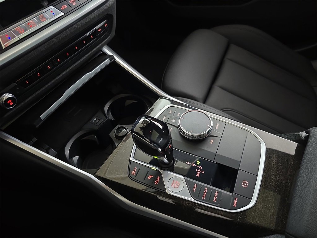 Used 2020 BMW 330i xDrive Sedan w/ Convenience Package image 27