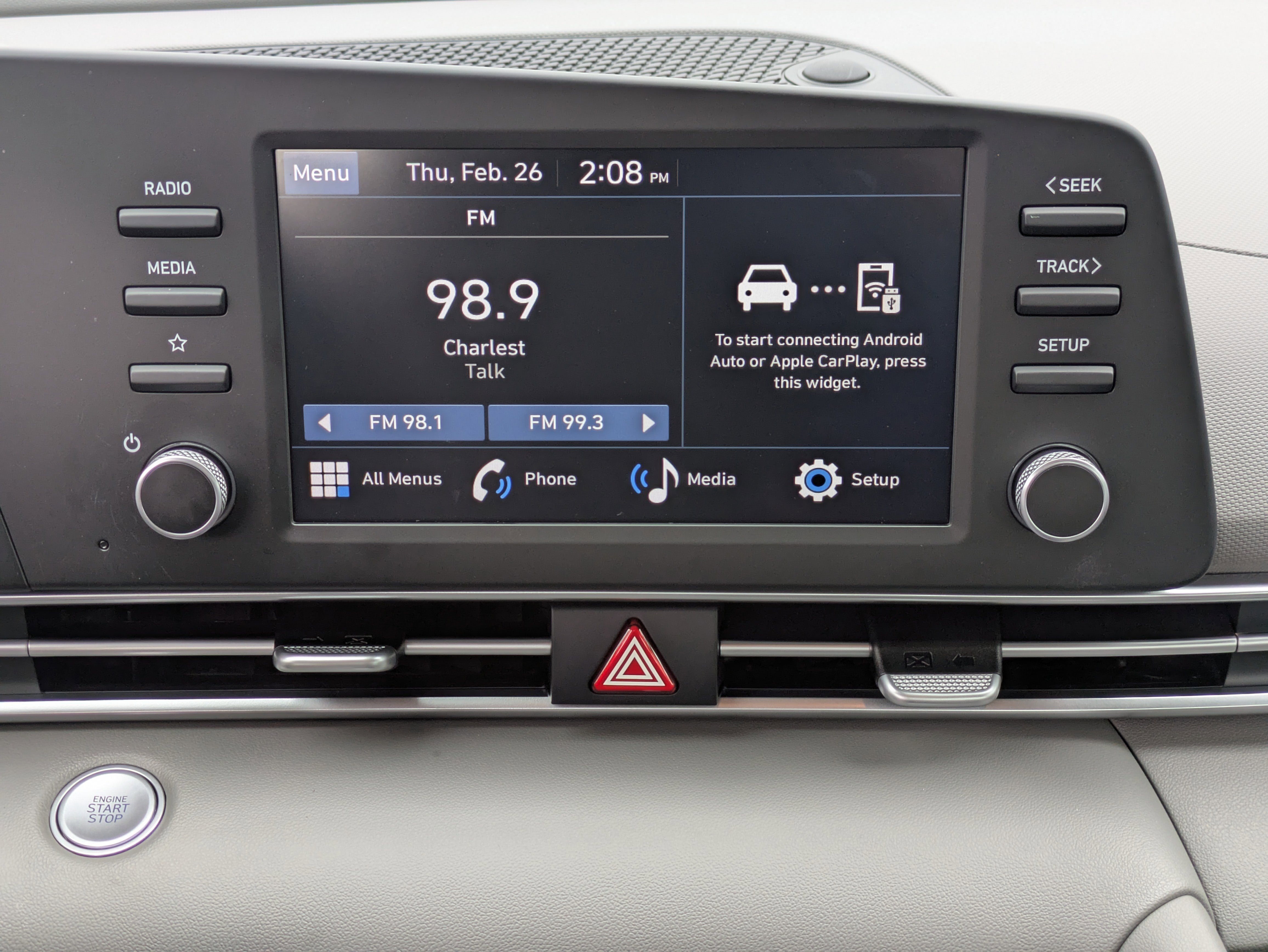 Certified 2025 Hyundai Elantra Sport image 16