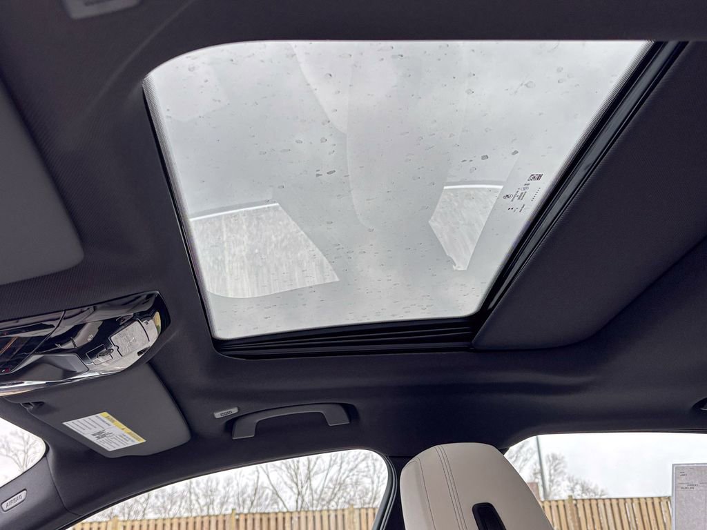 New 2026 BMW 530i xDrive w/ Premium Package image 8