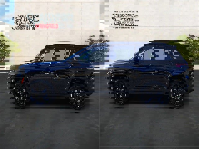 New 2025 Jeep Grand Cherokee Altitude image 2