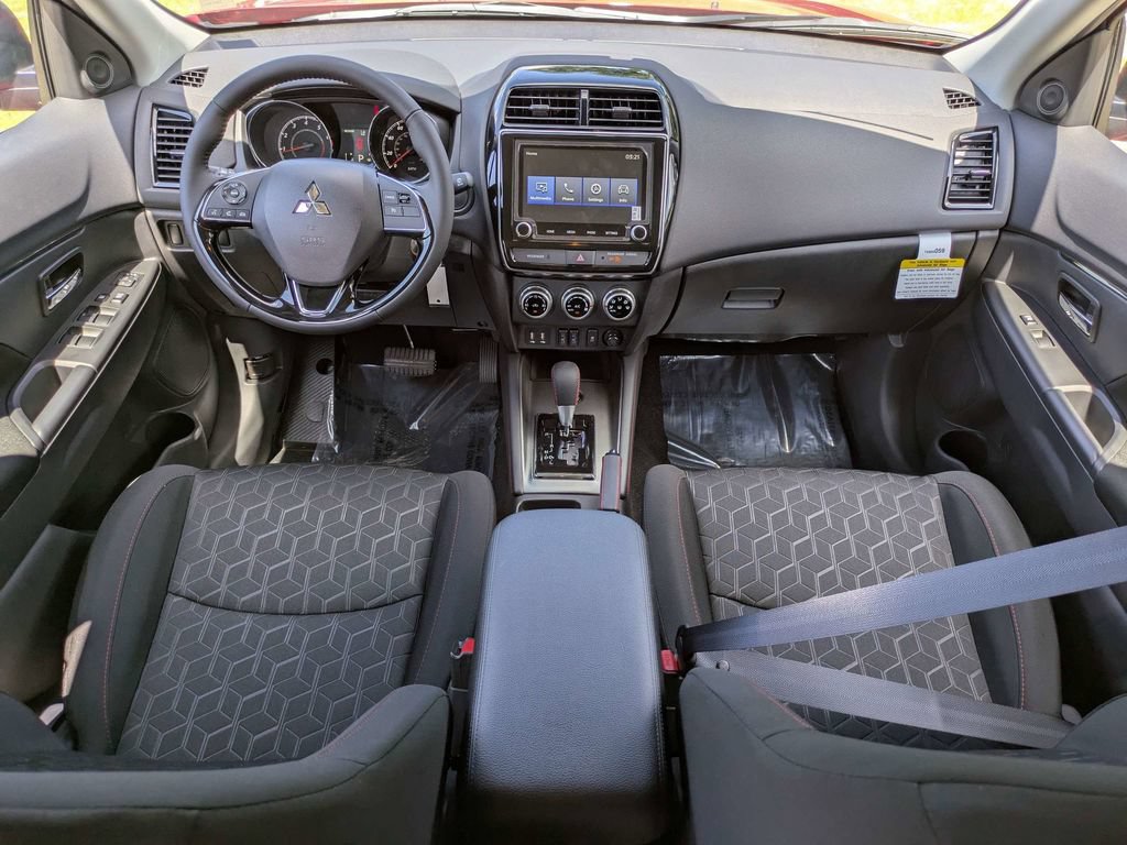 New 2026 Mitsubishi Outlander Sport LE AWD/4WD image 16