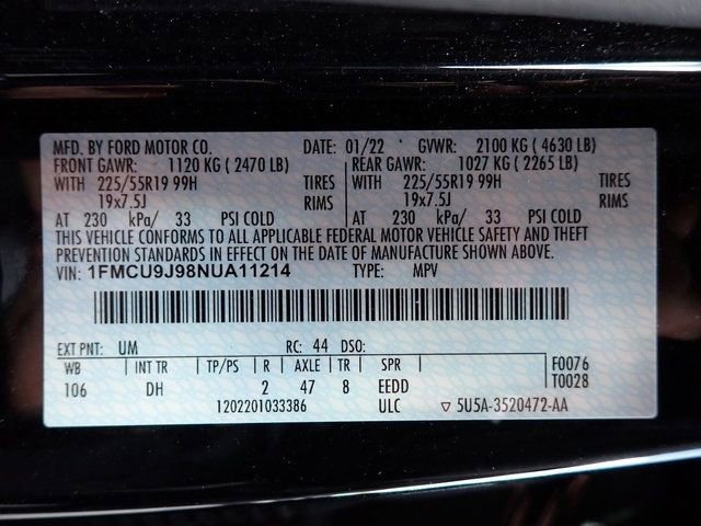 Used 2022 Ford Escape Titanium w/ Titanium Elite Package AWD/4WD image 14