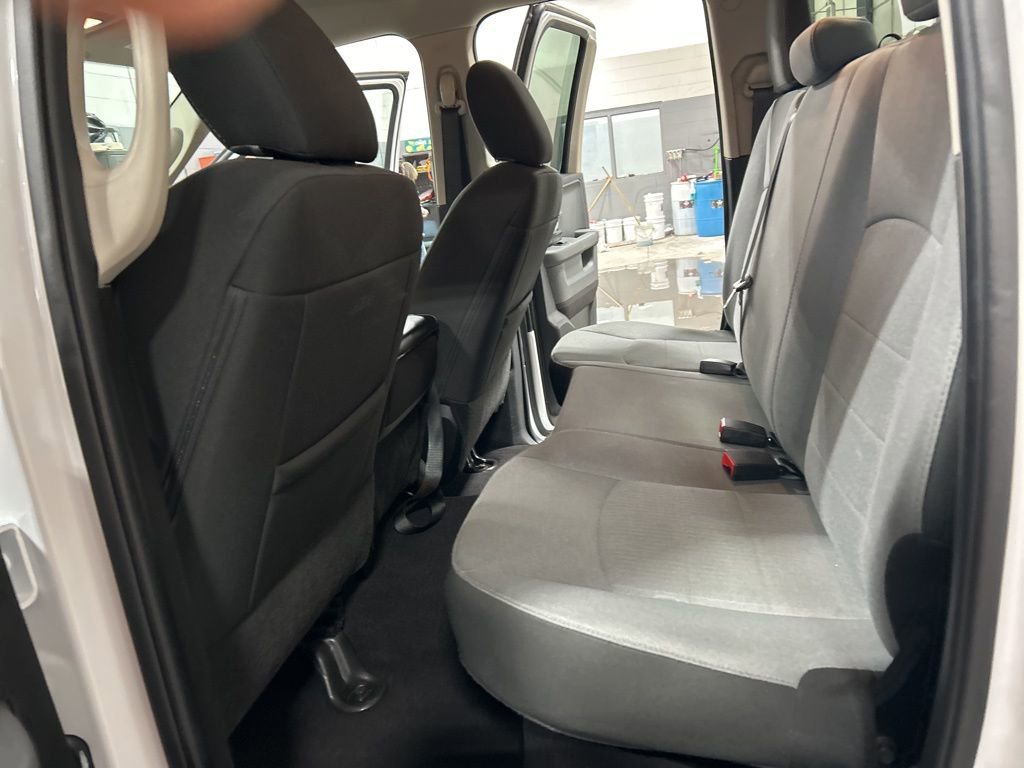 Used 2024 RAM 1500 Classic SLT image 22