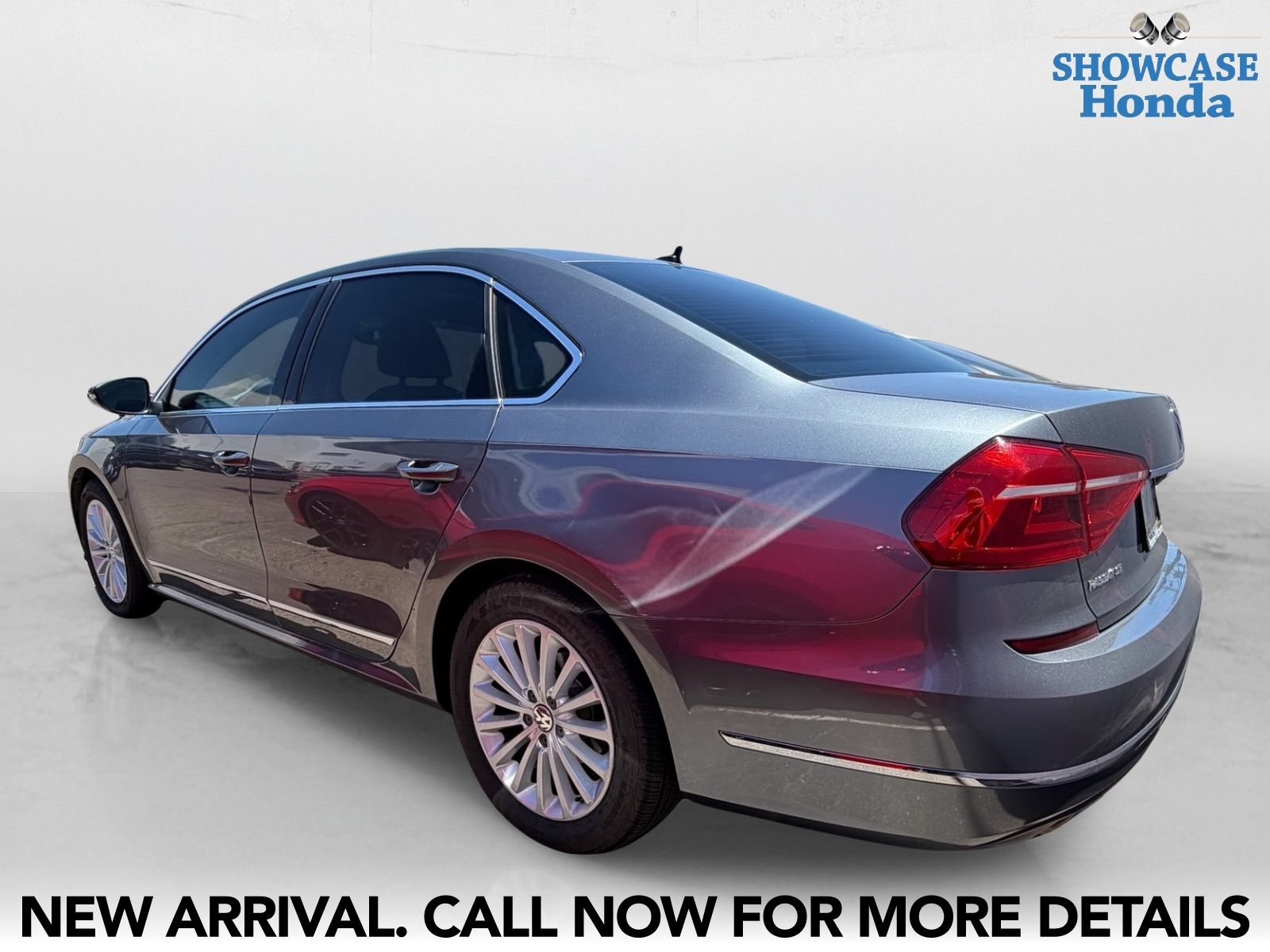 Used 2016 Volkswagen Passat 1.8T SE FWD image 4