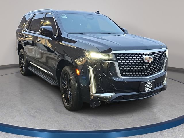 Used 2022 Cadillac Escalade Premium Luxury image 4