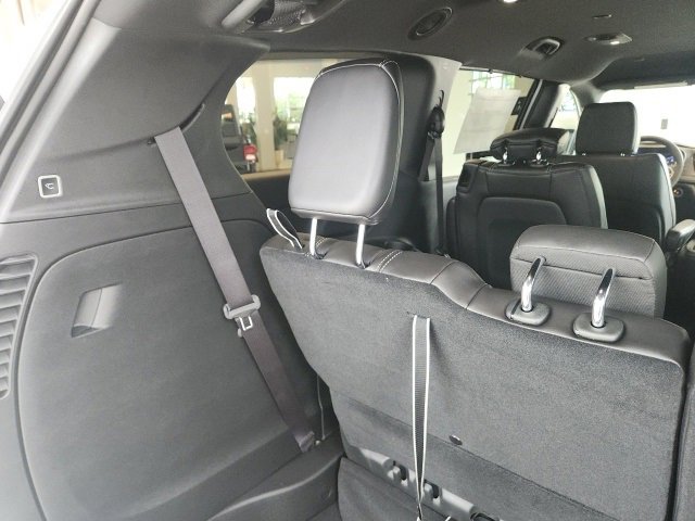 New 2026 Chrysler Pacifica Select image 55