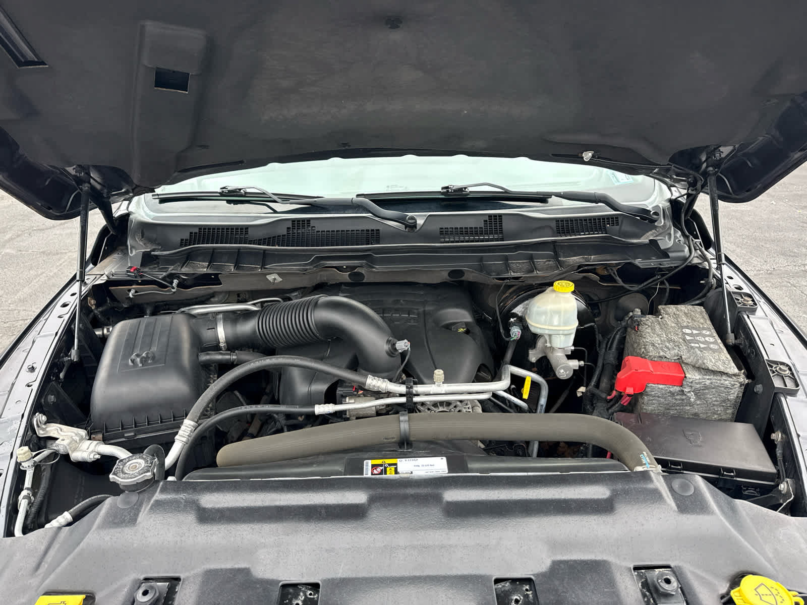 Used 2015 RAM 1500 Express AWD/4WD image 22
