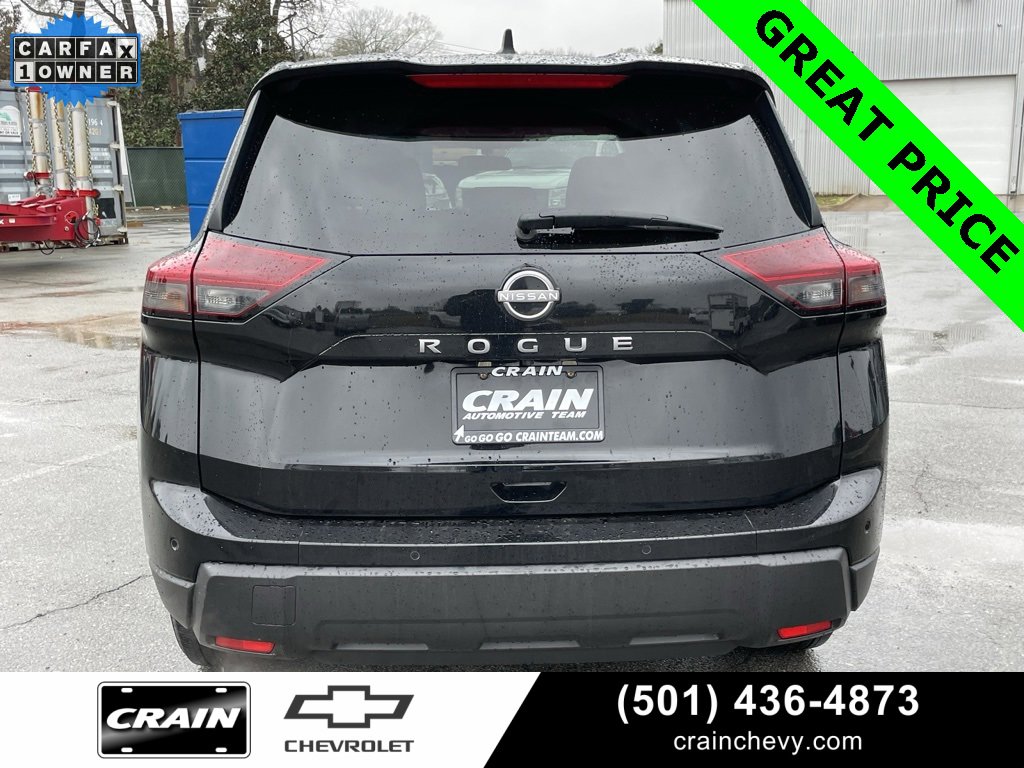 Used 2024 Nissan Rogue S image 6