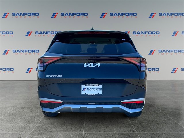 Used 2023 Kia Sportage EX image 4