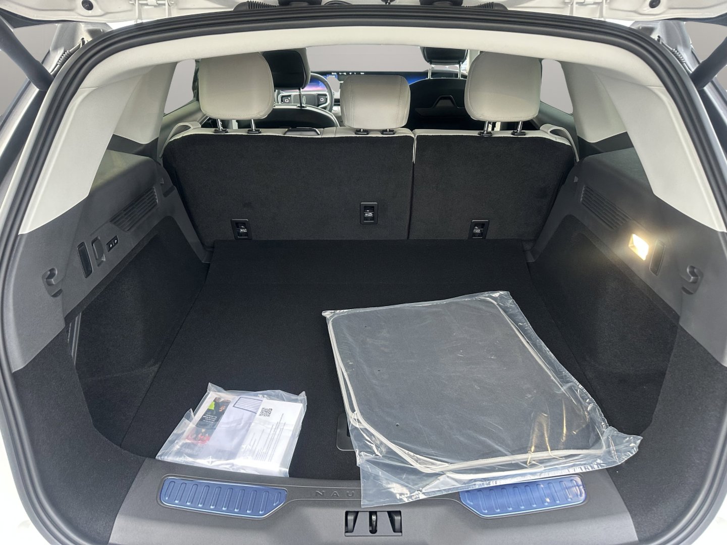 New 2026 Lincoln Nautilus Premier w/ Equipment Group 102A image 7