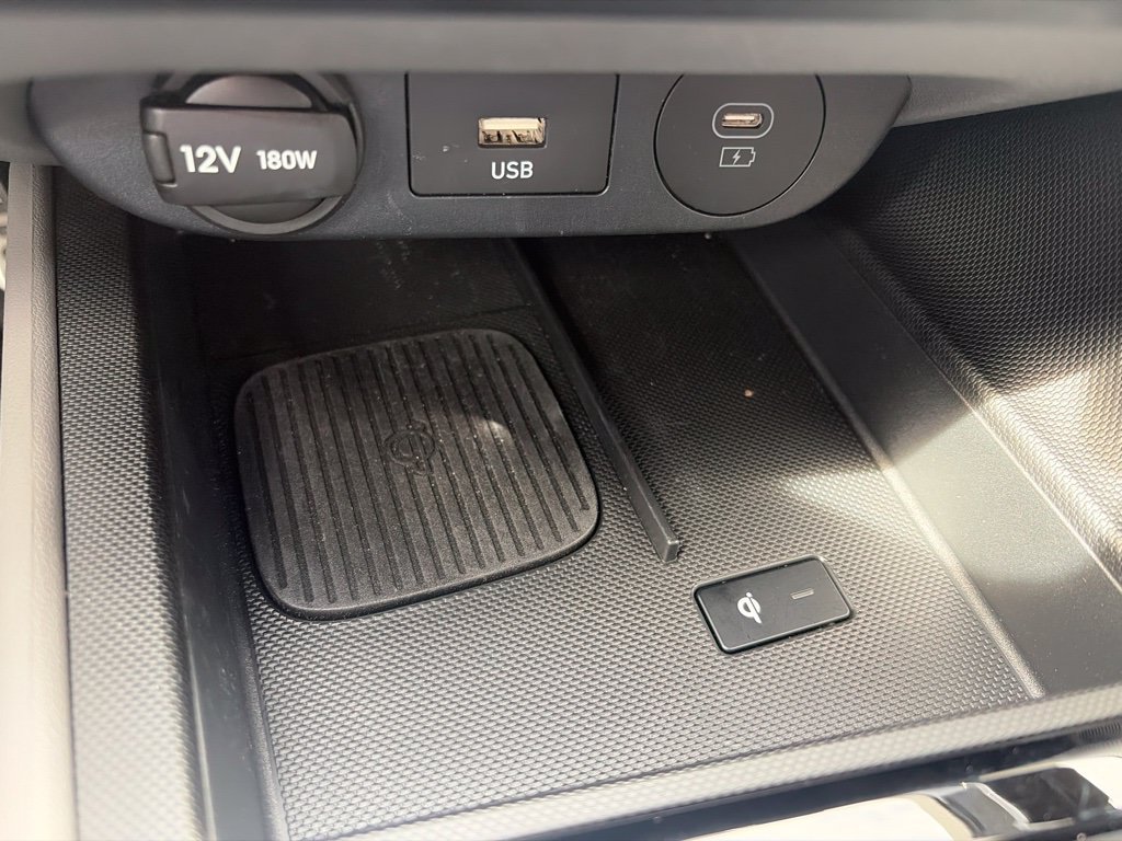 Certified 2025 Hyundai Elantra SEL FWD image 29