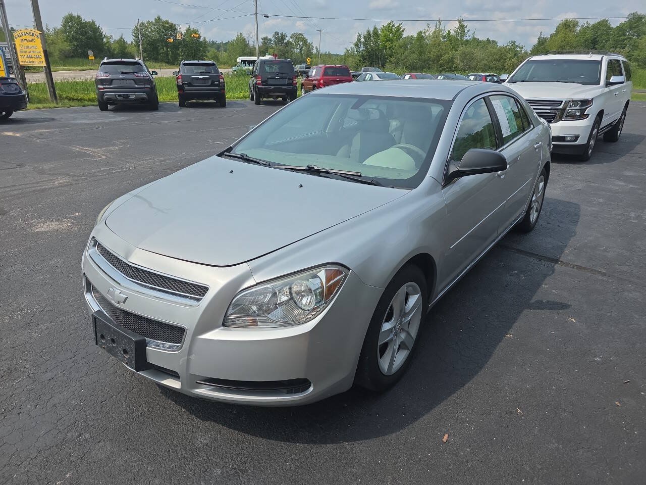 Used 2012 Chevrolet Malibu LS w/ LS Uplevel Package FWD image 2