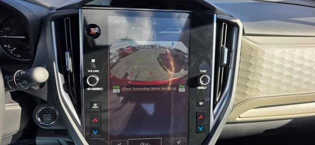 Used 2025 Subaru Forester Limited image 21