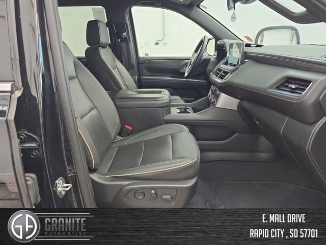 Used 2024 GMC Yukon SLT AWD/4WD image 39
