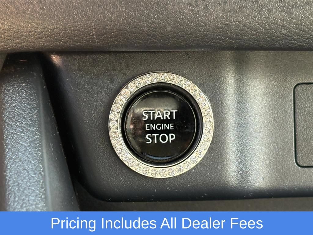 Used 2025 Nissan Rogue SV w/ SV Premium Package AWD/4WD image 14