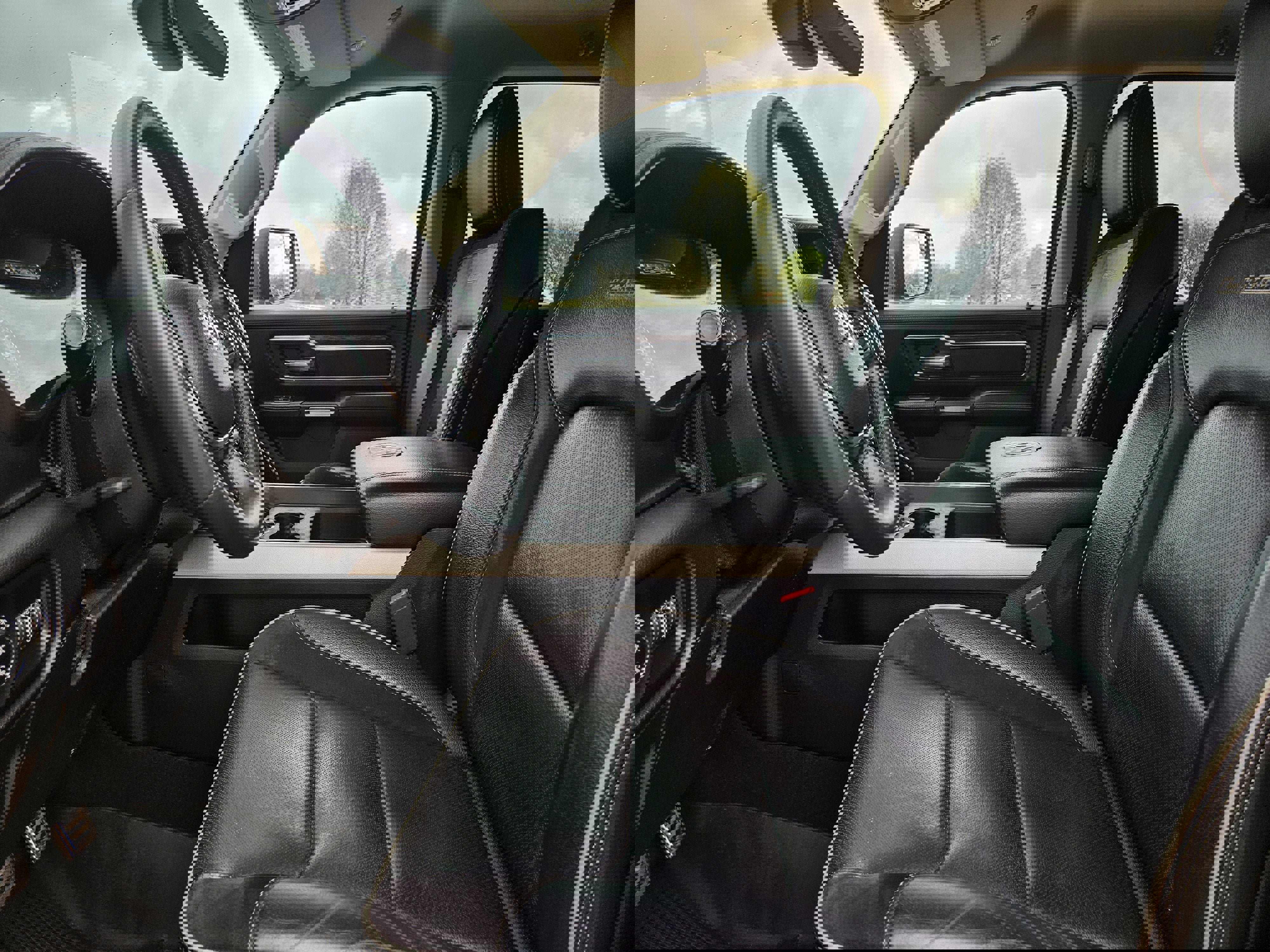 Used 2019 RAM 1500 Laramie image 10