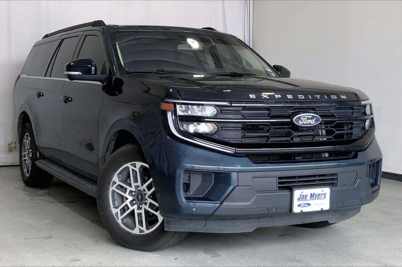 Used 2025 Ford Expedition Max Active