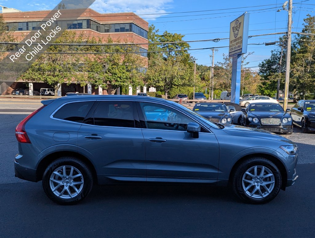 Used 2018 Volvo XC60 T5 Momentum w/ Convenience Package AWD/4WD image 7