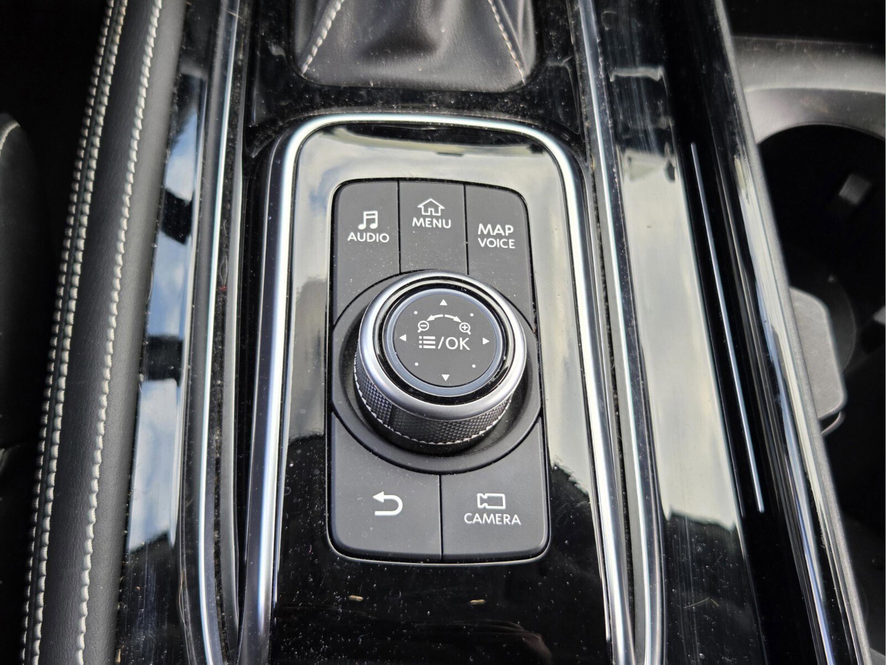 Used 2023 INFINITI QX80 Premium Select w/ All-Season Package RWD image 25