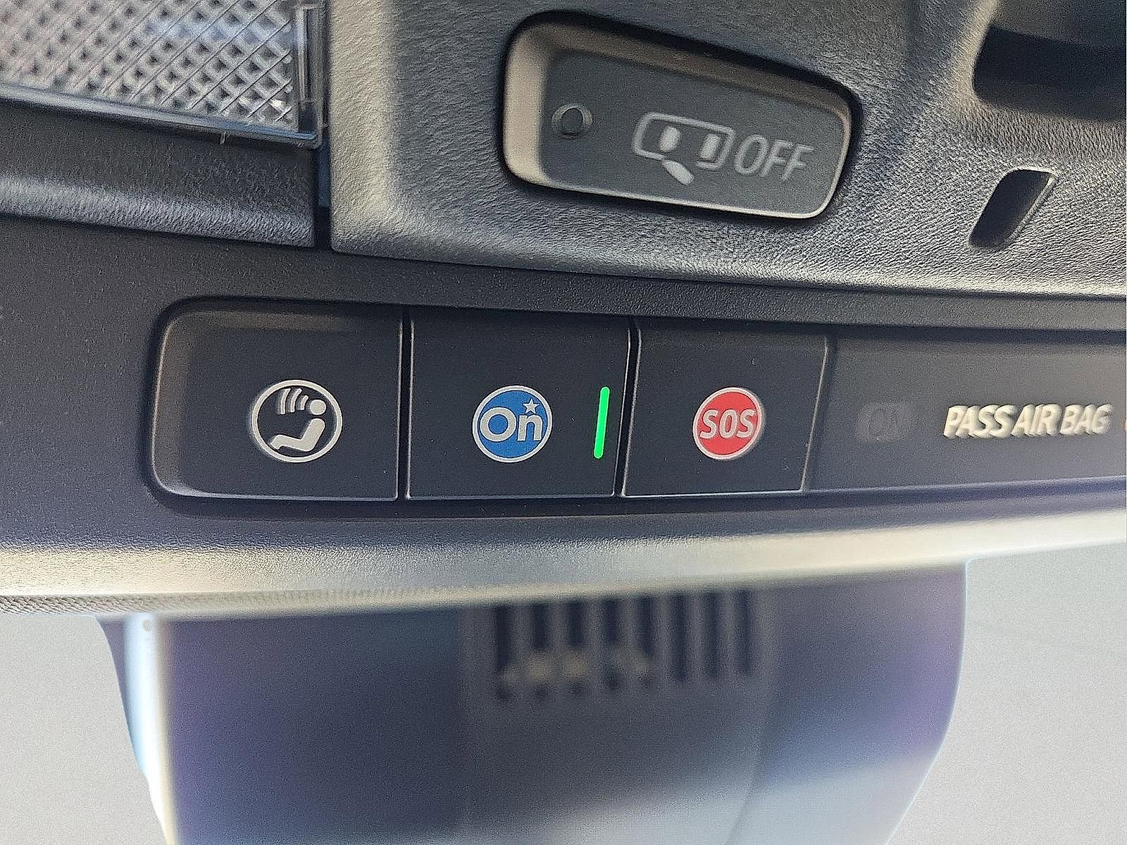 Used 2024 Chevrolet Silverado 1500 ZR2 w/ Technology Package image 20